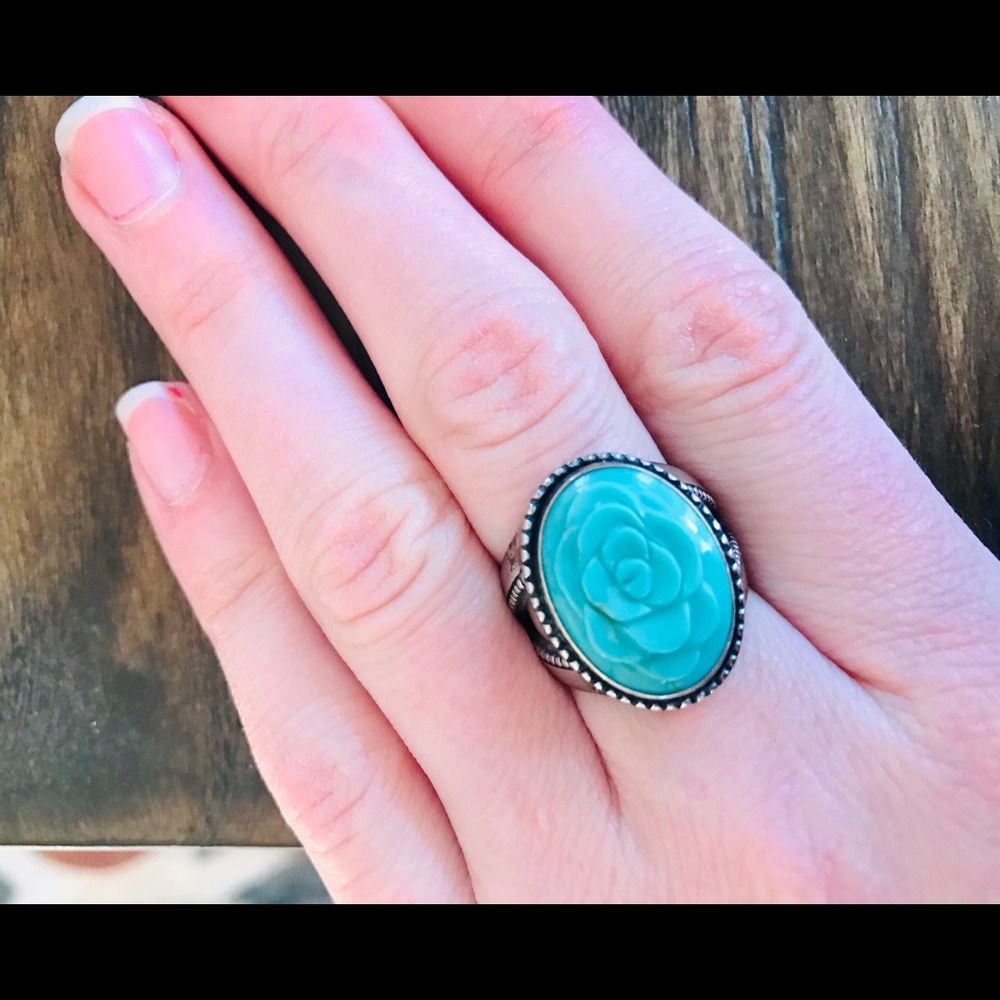 Silver Flower Ring